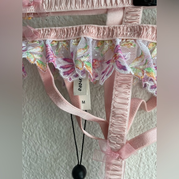NWT For Love & Lemons April Bloom Garter Belt Pink Floral - Picture 14 of 16